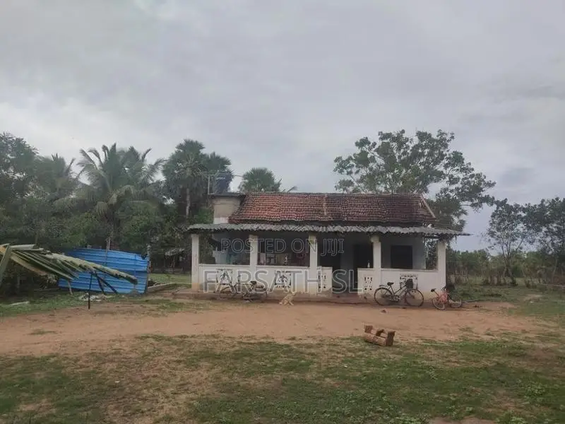 Land With Home Sale In Kilinochchi
