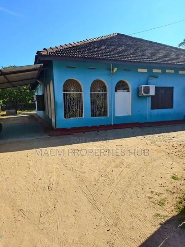வீட்டுடன் கூடிய காணி விற்பனைக்கு – ஓட்டமாவடி
