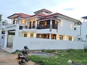 Good Brand New 2 Story House For Sale in Negombo
