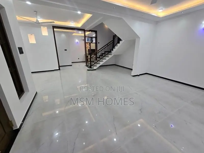 Good Brand New 2 Story House For Sale in Negombo