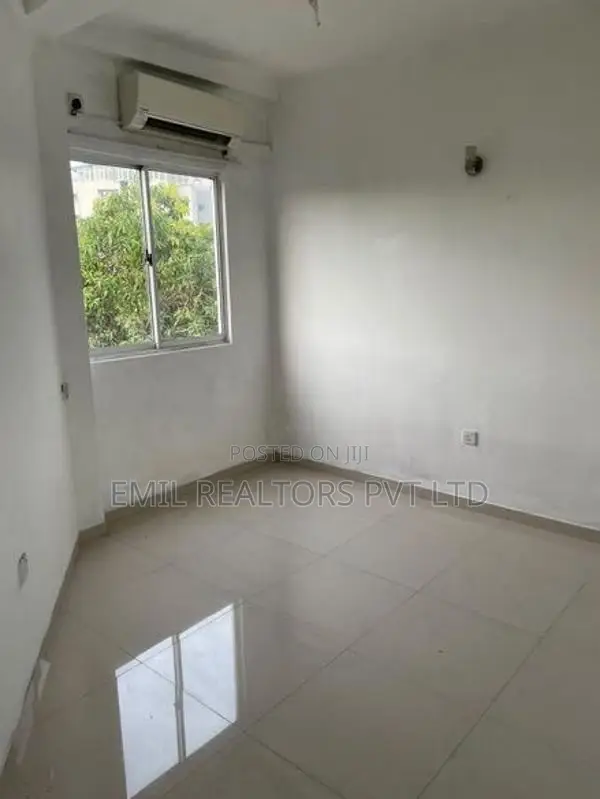 5-Storey Commercial Property for Rent in Koswatta (EM015CK)