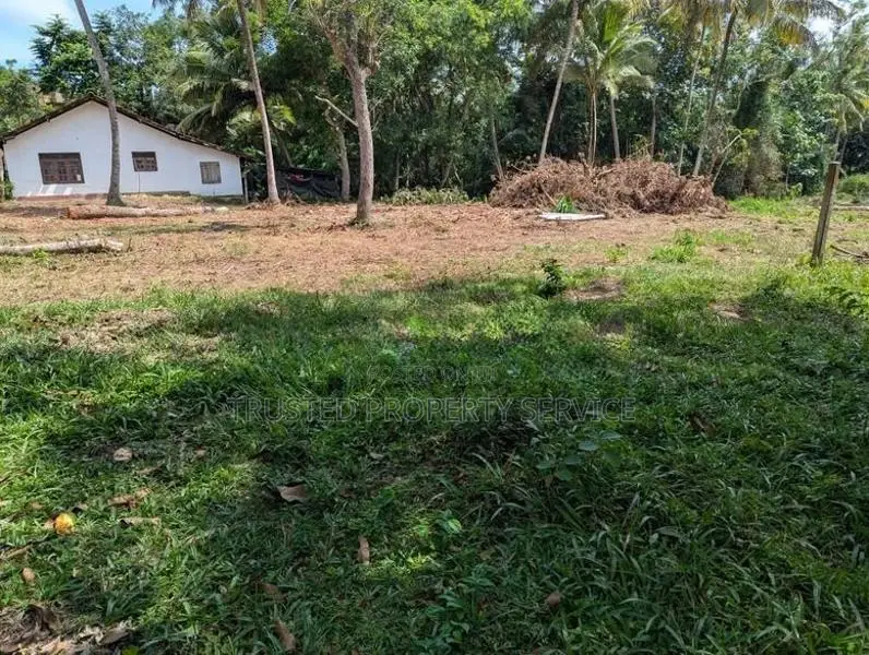Wariyapola Land Sale