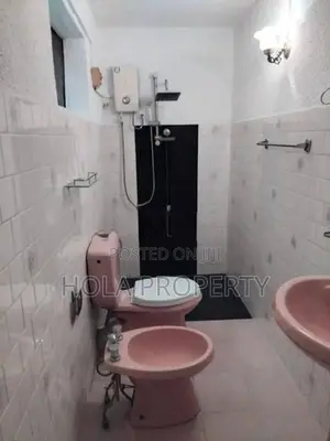 2 BHK 1st Floor Unit Colombo 05