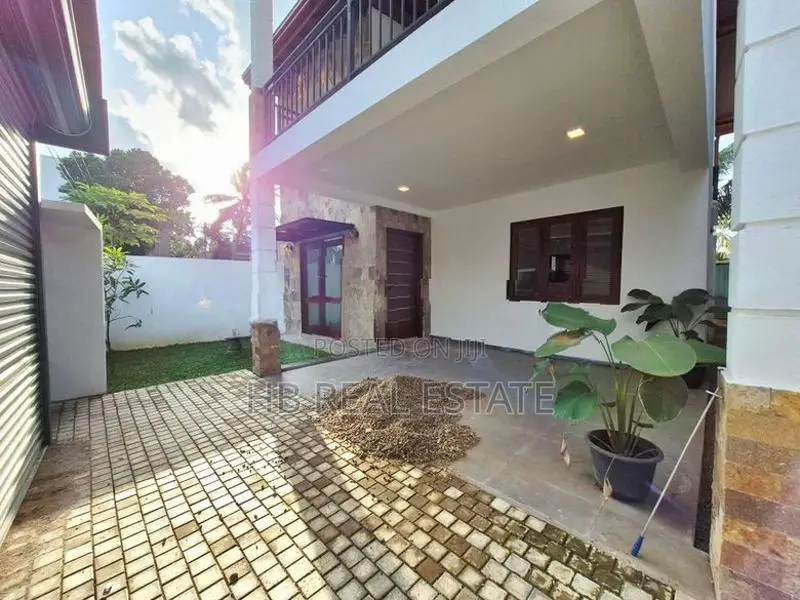 Newly Built Luxury Two Story House For Sale In Talawatugoda