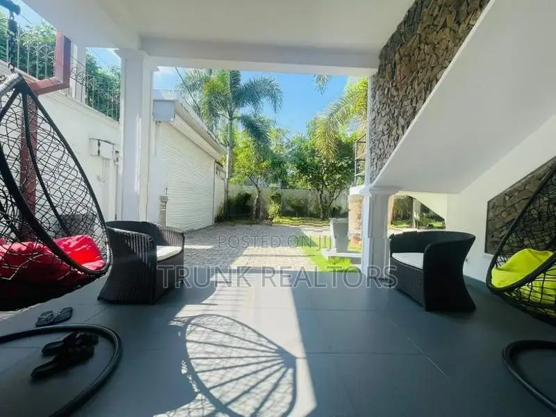 Rajagiriya 05 BR House for Rent (NK11942)