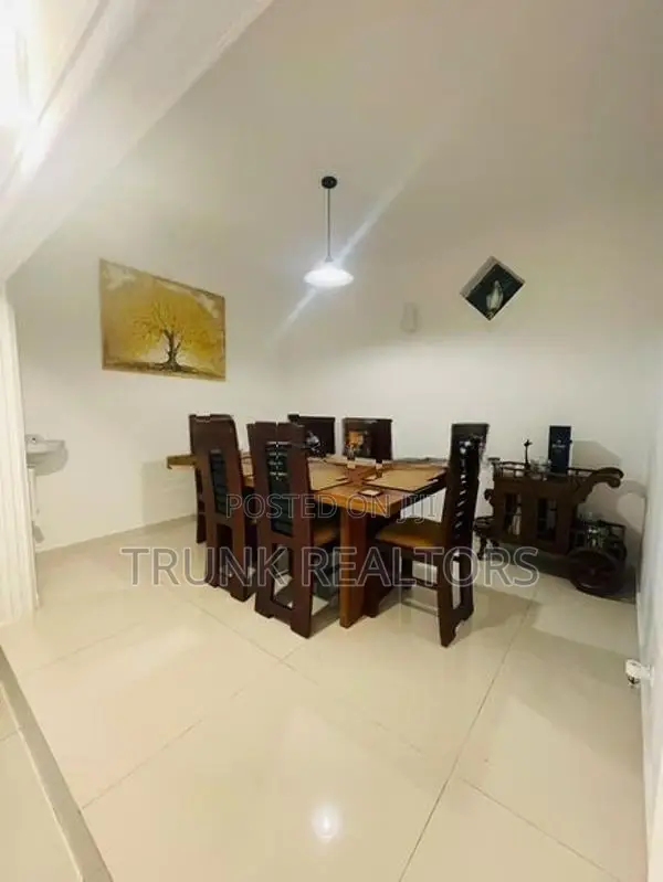 Rajagiriya 05 BR House for Rent (NK11942)