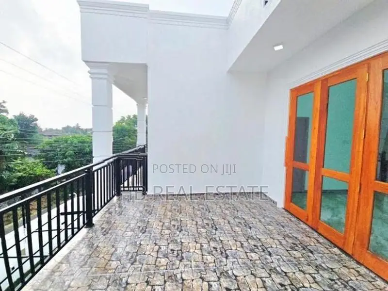Newly Built Luxury Three Story House for Sale Bokundara