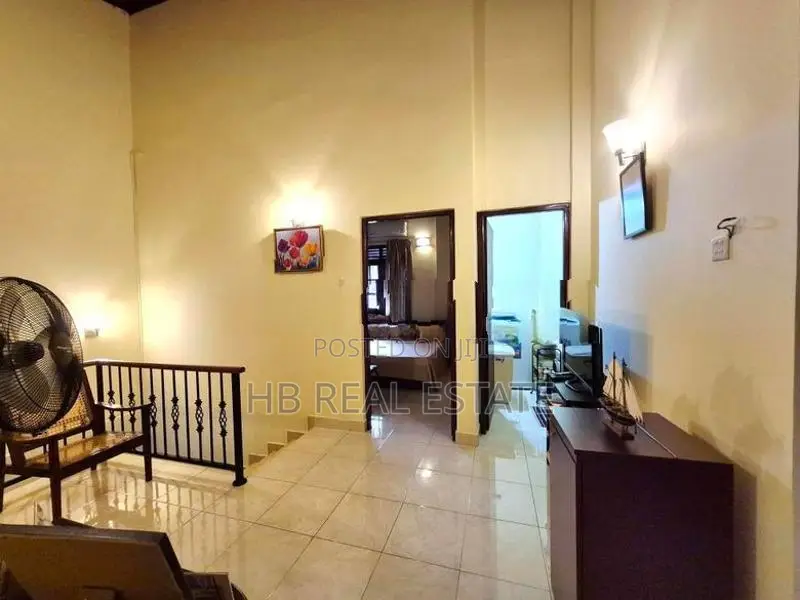 Almost Brand New Two - Story House For Sale In Rajagiriya