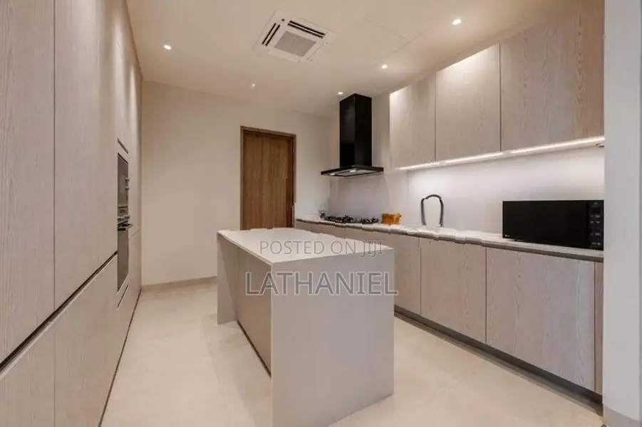 3 Bedroom Luxury Apartment for Sale at Itc Sapphire Residences Colombo