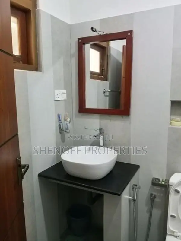 3 Storey Luxury Modern House for Sale – Vihara Mawatha