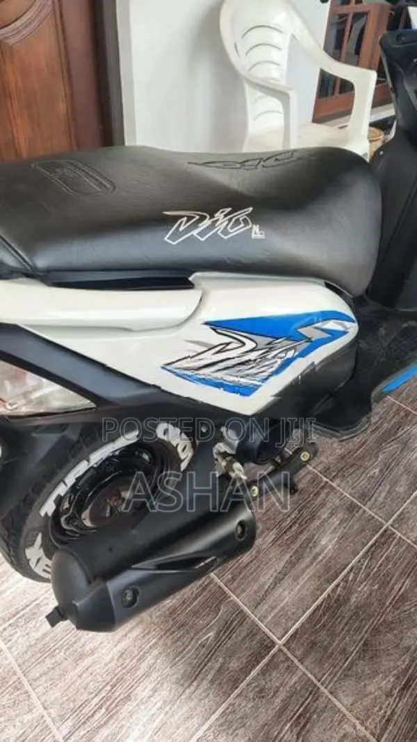 Honda Dio SCV 2018