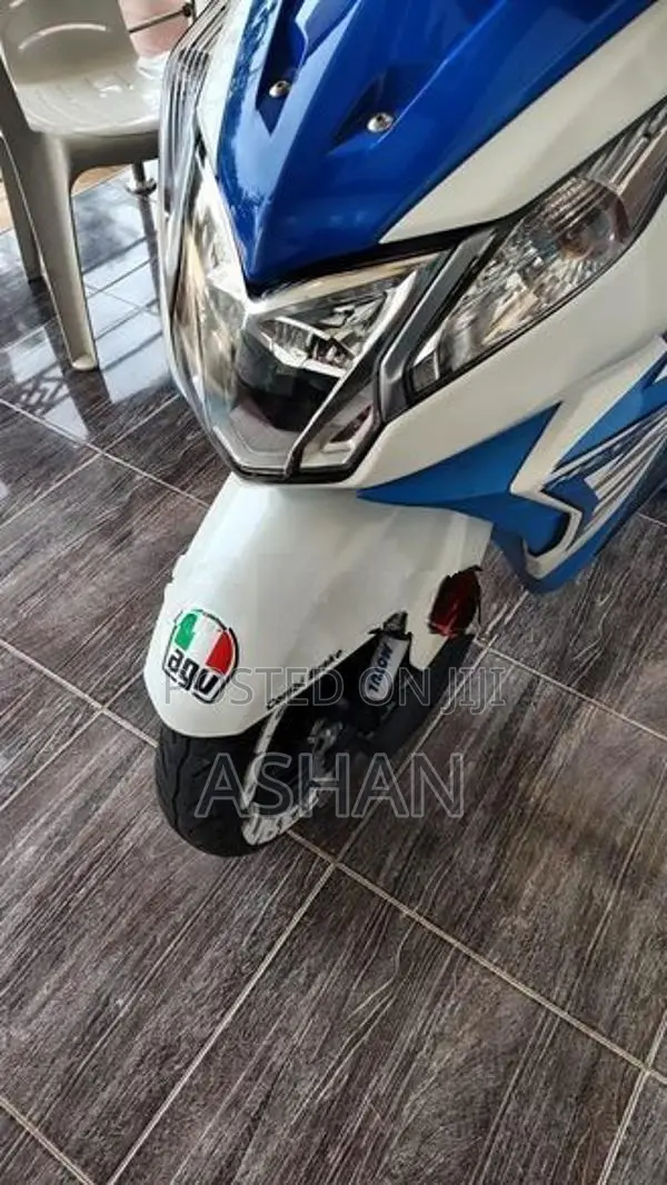 Honda Dio SCV 2018