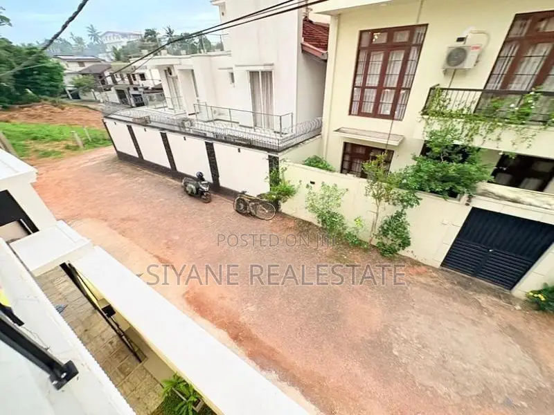 Luxury New House for Sale in Malabe