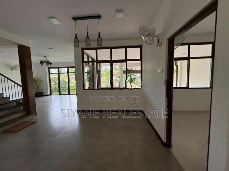 Luxury New House For Sale In Battaramulla