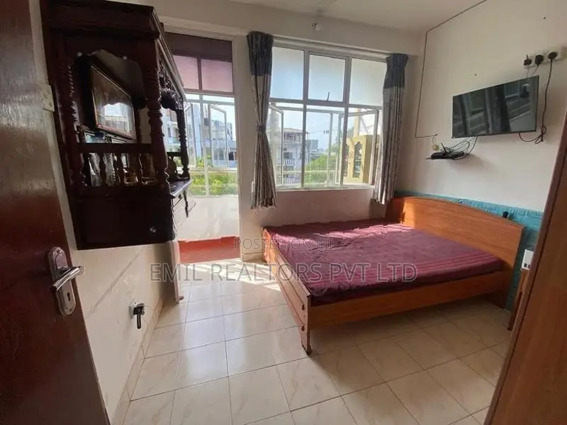 Spacious 3 Bedroom Apartment for Sale at Dehiwala (EM020JA)