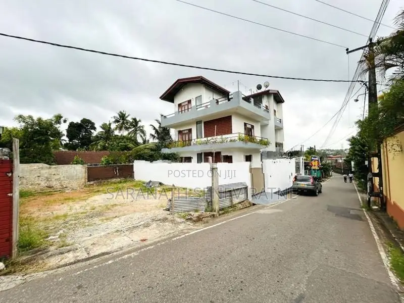Land For Sale in Pannipitiya Dewaram Vehera Rd