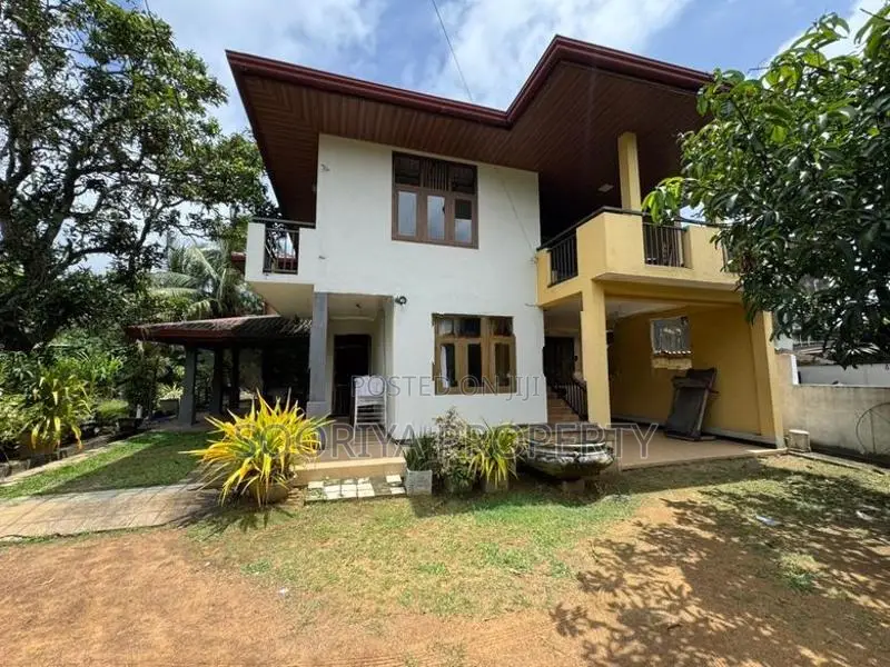 2 Story House for Sale in Piliyandala