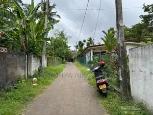 Near Katubedda University House Sale Moratuwa Suwarapola