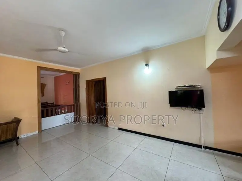 Near Katubedda University House Sale Moratuwa Suwarapola