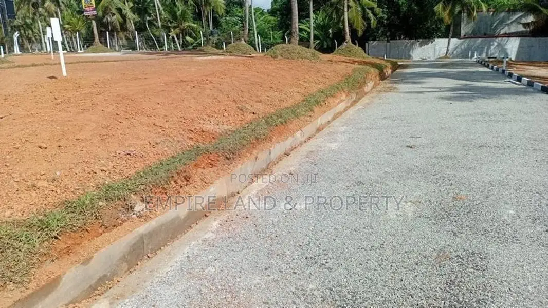Madampalla Kochchikade Road Highly Residential land for sale