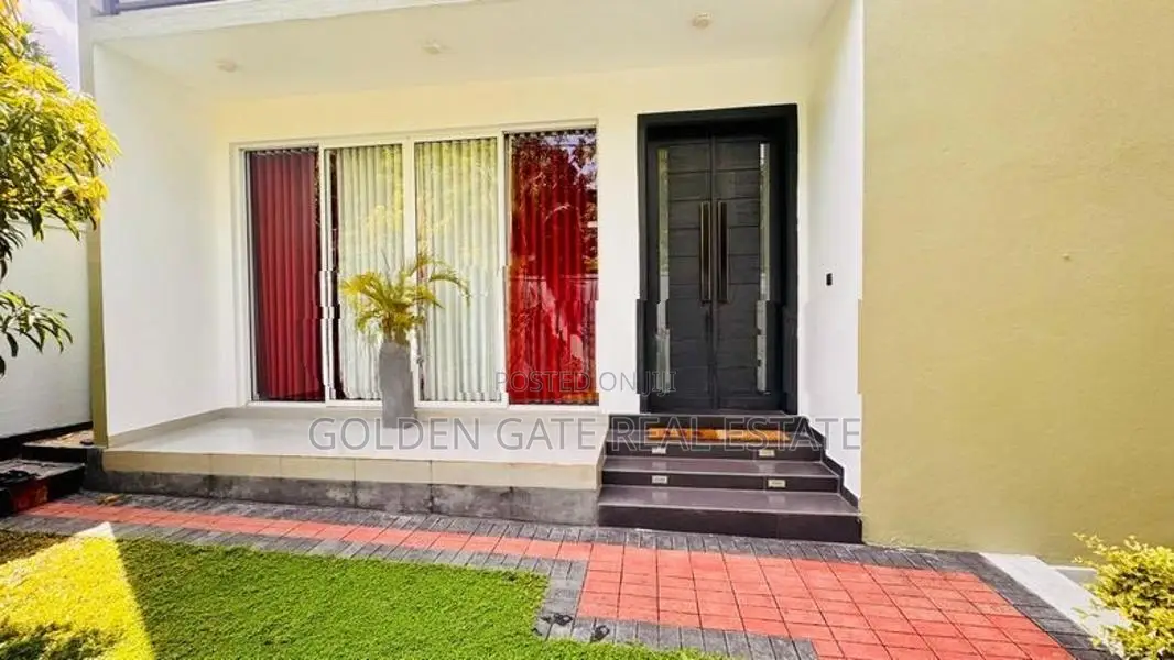 Luxury Two Storey Modern house for sale in Kadawatha