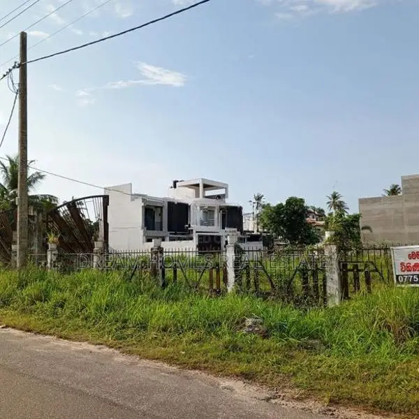 Bare Land For Sale In Kanuwana, Ja-Ela