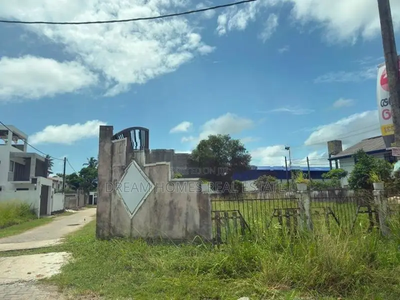 Bare Land For Sale In Kanuwana, Ja-Ela