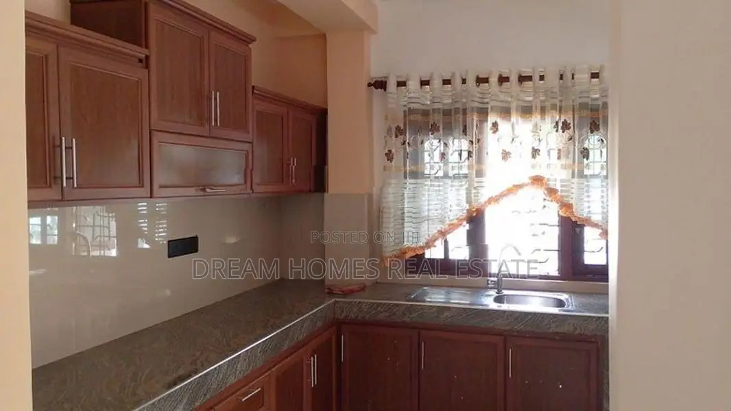 2-Story House For Sale In Kalagedihena