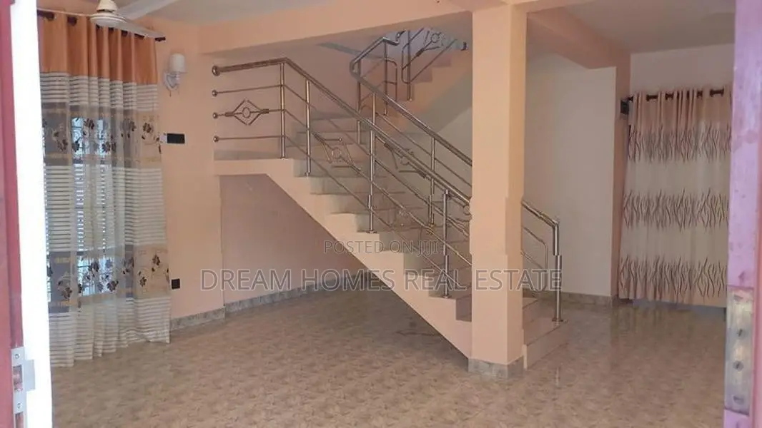2-Story House For Sale In Kalagedihena