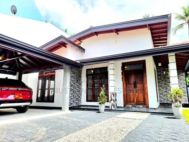 Brand New Single Story House for Sale in Mahara Kadawatha