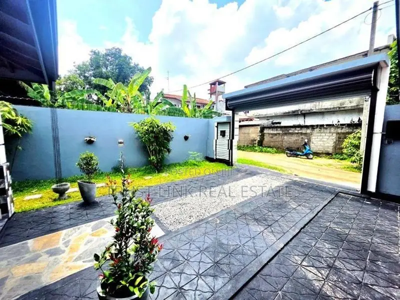 Brand New Single Story House for Sale in Mahara Kadawatha