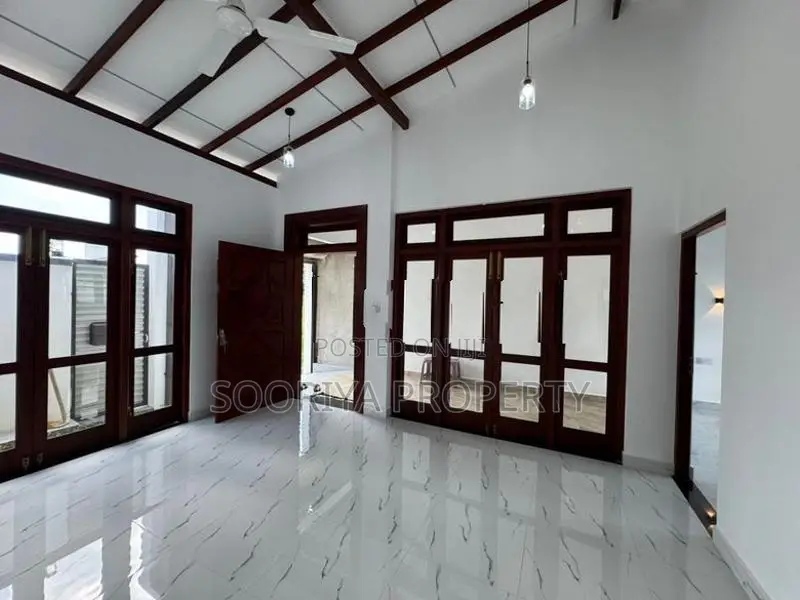 Single Story Brand New House for Sale in Piliyandala