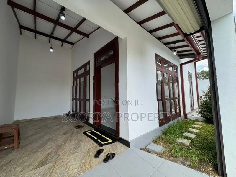 Single Story Brand New House for Sale in Piliyandala
