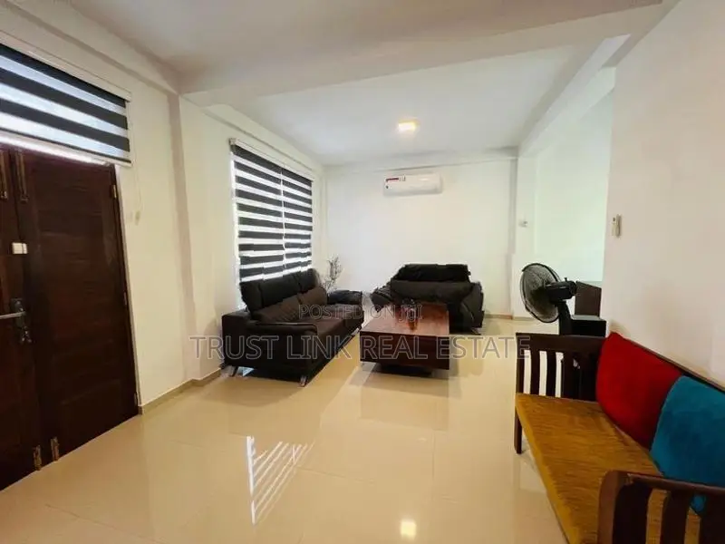 House For Sale In Miriswatta