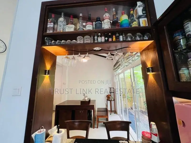 House For Sale In Miriswatta
