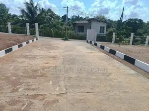 Kalagedihena Best Land for Sale