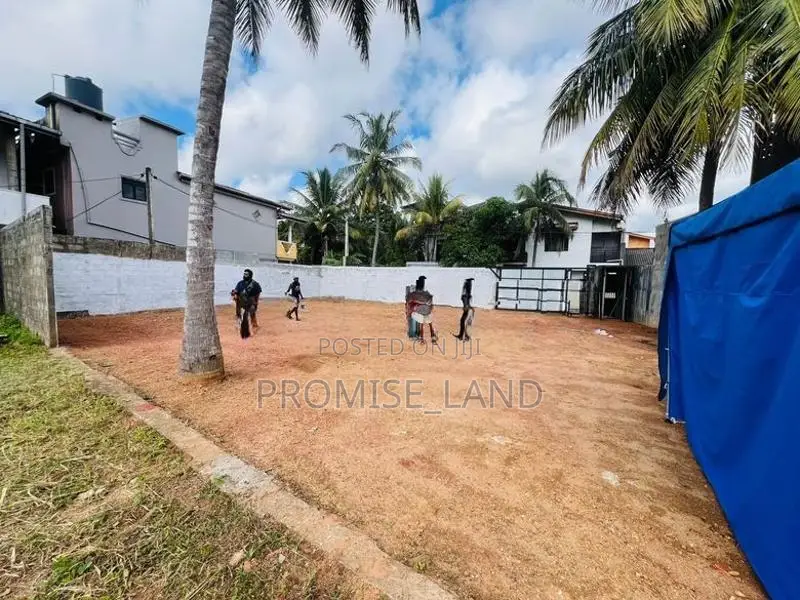 Land for Sale Near Moratuwa University N07