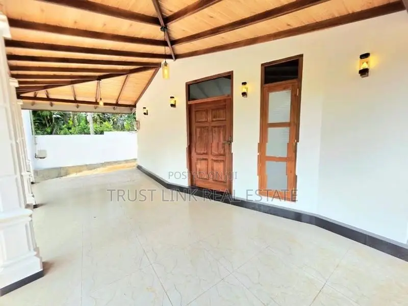 Brand New Single House For Sale In Minuwangoda