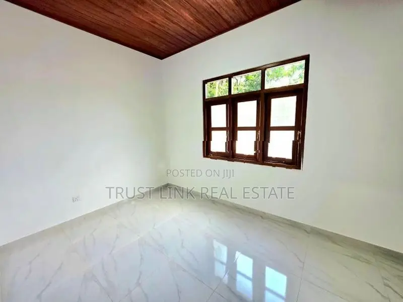 Brand New Single House For Sale In Minuwangoda