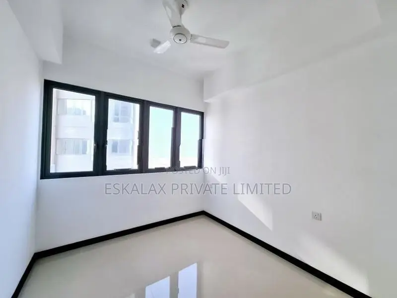 Tri-Zen 2BR Luxury Apartment for Rent in Colombo 2 - EA760