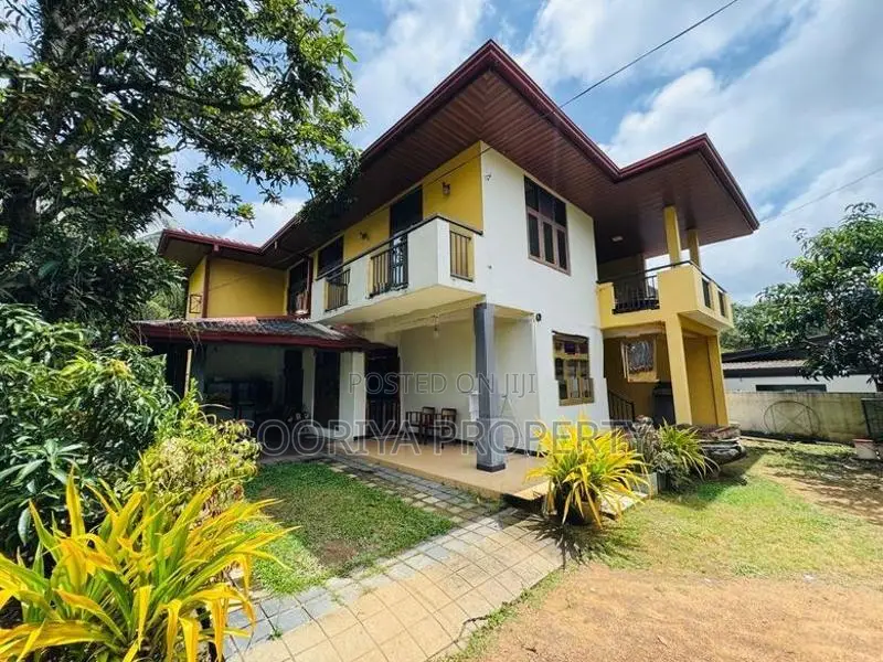2 Story Luxury House for Sale in Moratuwa Piliyandala
