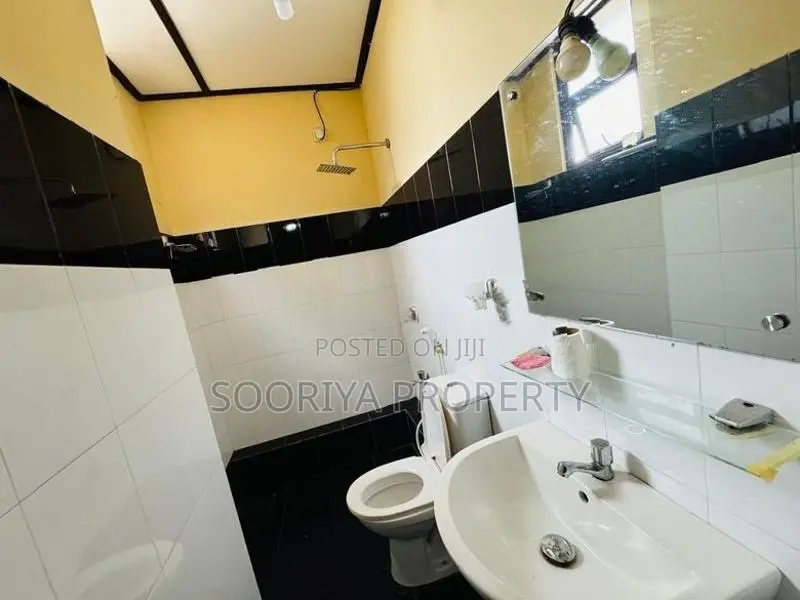 2 Story Luxury House for Sale in Moratuwa Piliyandala