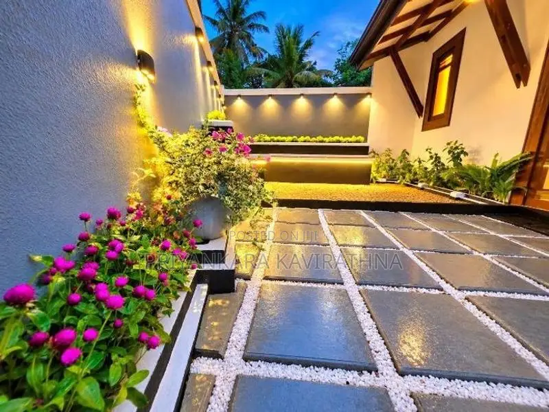 මල්වත්තක් වගේ සුකෝපබෝගී අලුත්ම නිවස විකිනීමට - ගෝනපල