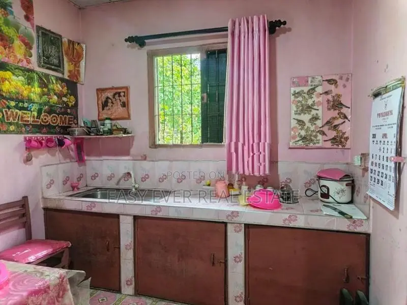 වේයන්ගොඩ – මල්හැව ඉඩම සමඟ නිවසක්