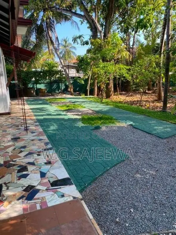 85perch land with 4bedroom hoise for sale dalupotha, Negombo