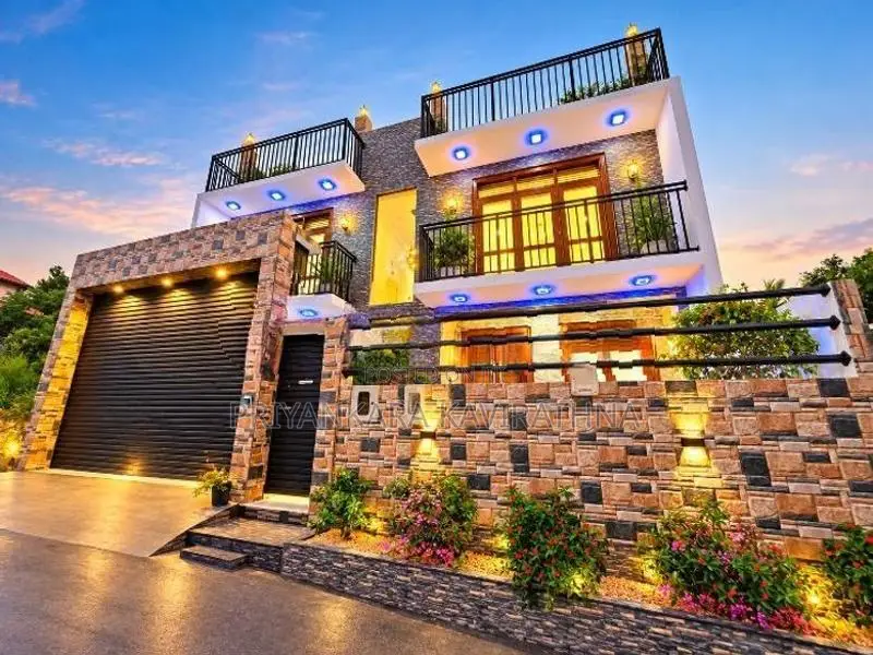 Mordern Luxury House For Sale in Piliyandala