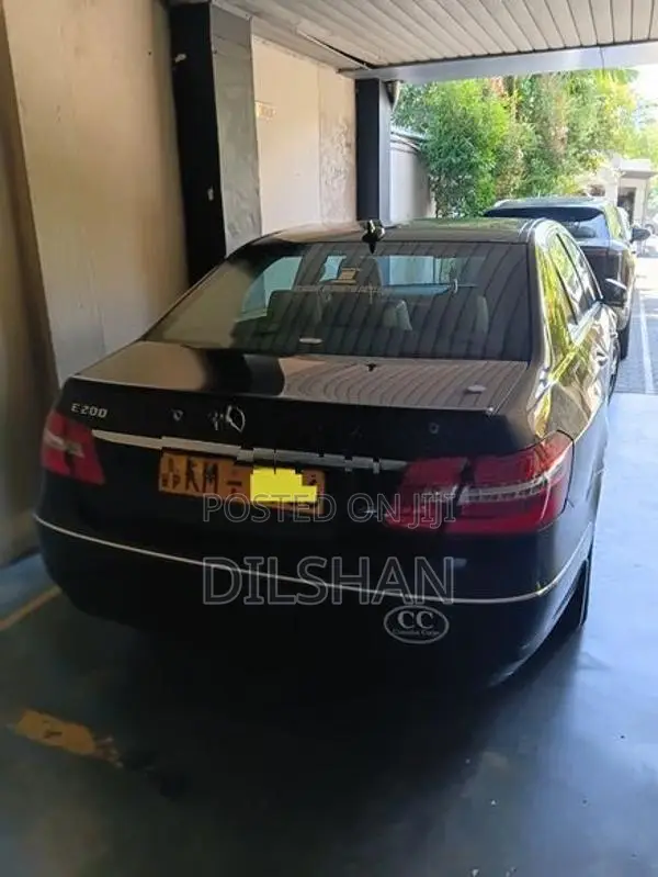 Mercedes Benz E200 2010