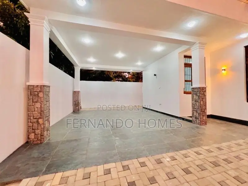 Ideal Nice Luxury Brand New An Upstairs House For Sale In Negombo