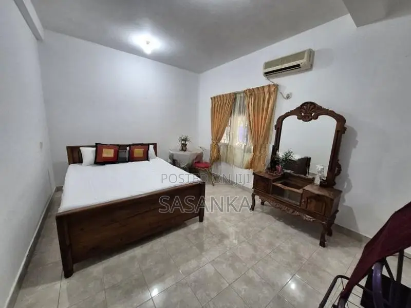 POLONNARUWA MADIRIGIRIYA - RESTURANT AVAILABLE For Rent