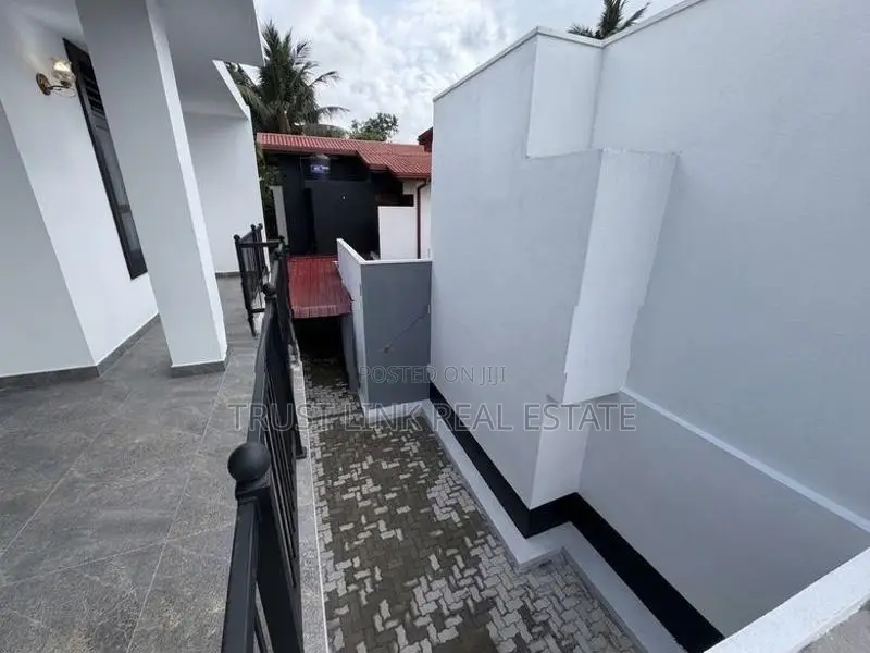 Single Story House For Sale IN Ragama –
